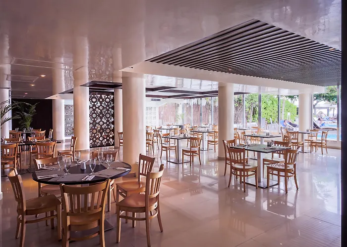 Le Reve By Mij - Beachfront Hotel (Adults Only)